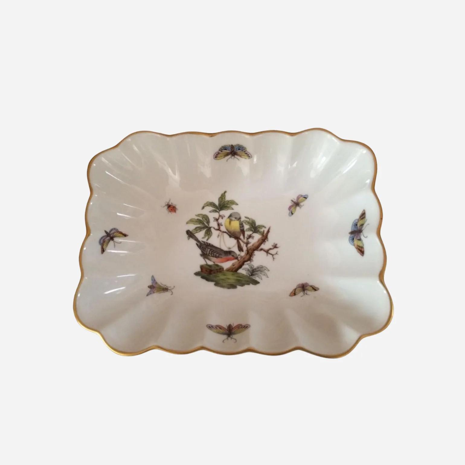 antique_herend_rothschild_0.webp Antique Herend Rothschild Bird Scalloped Dish