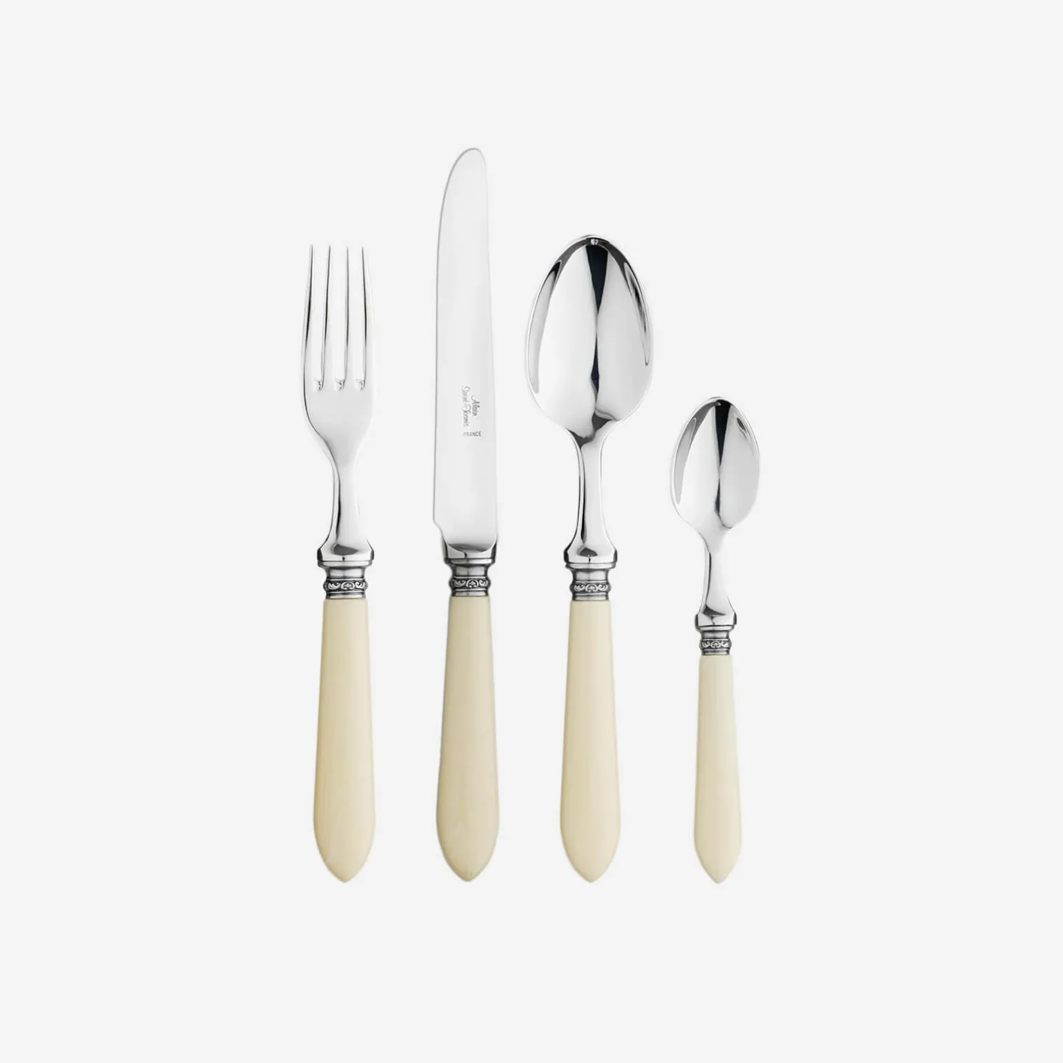 antique_ivoire_piece_cutl_0.webp Antique Ivoire 4-Piece Cutlery Set