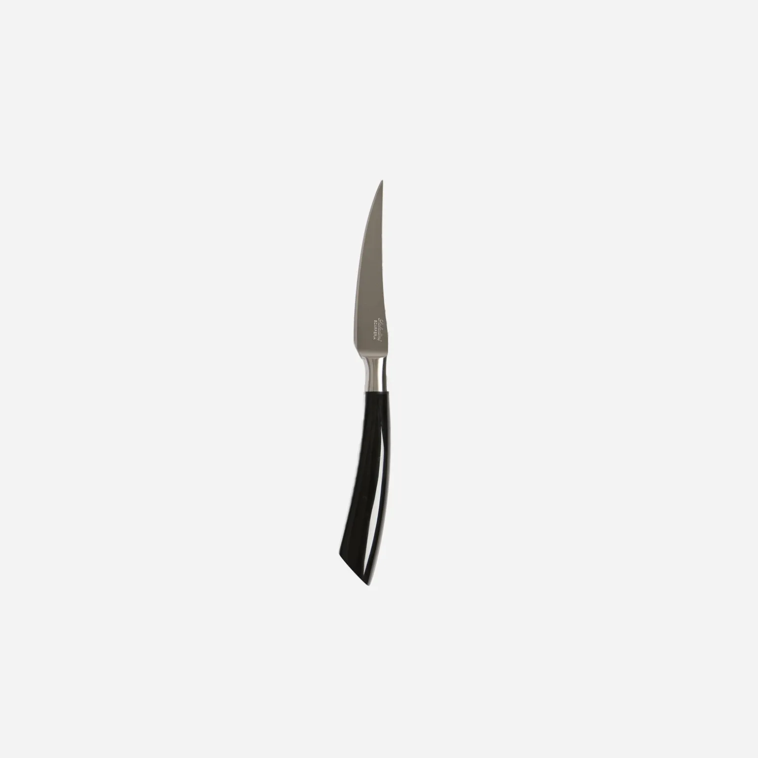 buffalo_horn_table_knives_1.webp Buffalo Horn Table Knives - Set of 6