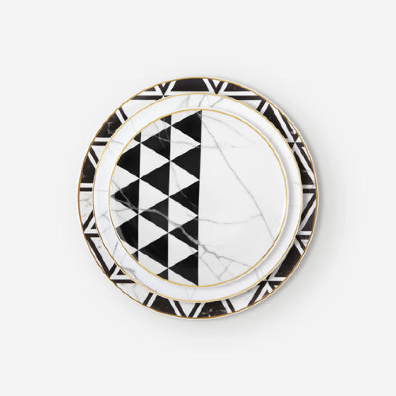 carrara_dinner_plate_1.webp Carrara Dinner Plate
