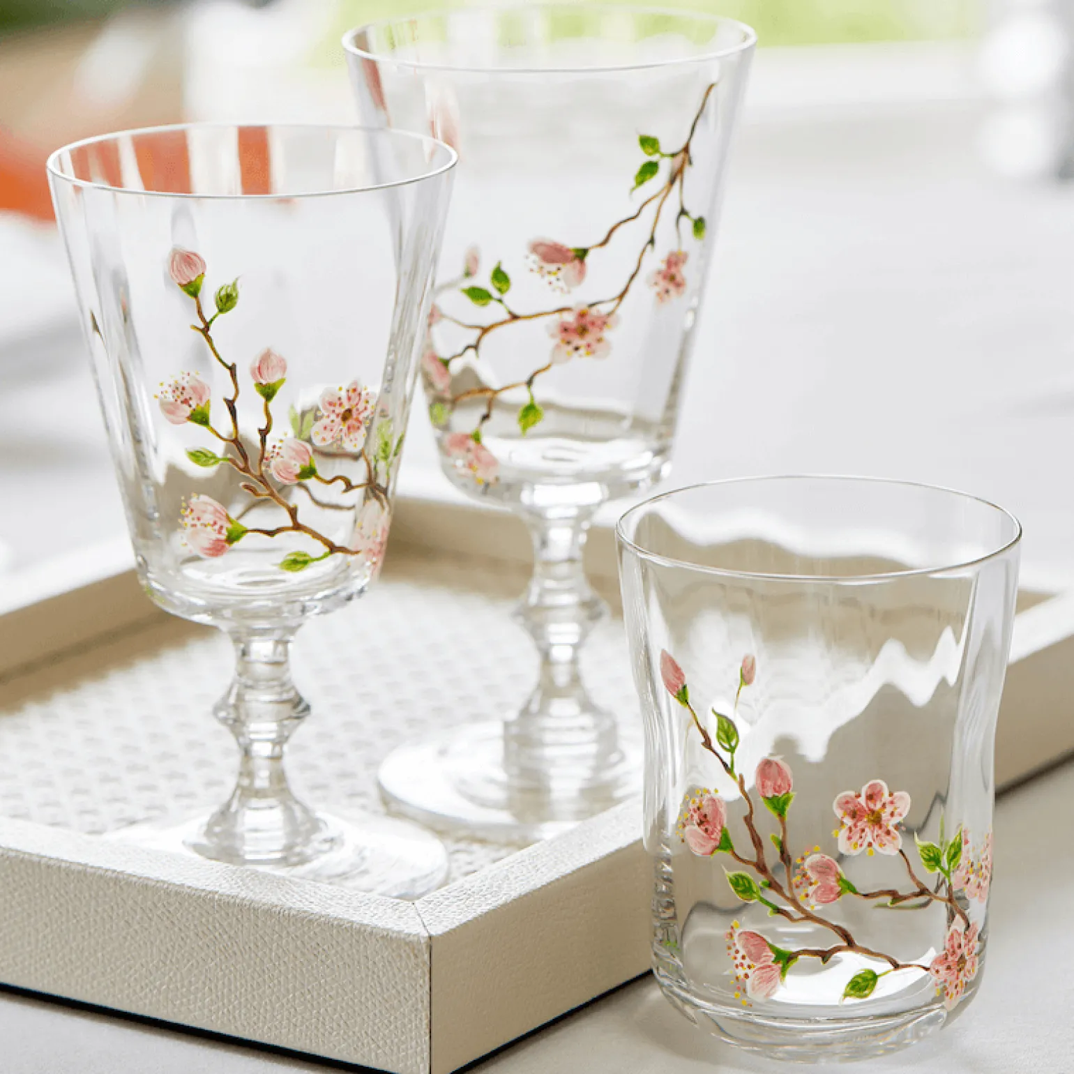 cherry_blossom_white_wine_1.webp Cherry Blossom White Wine Glass