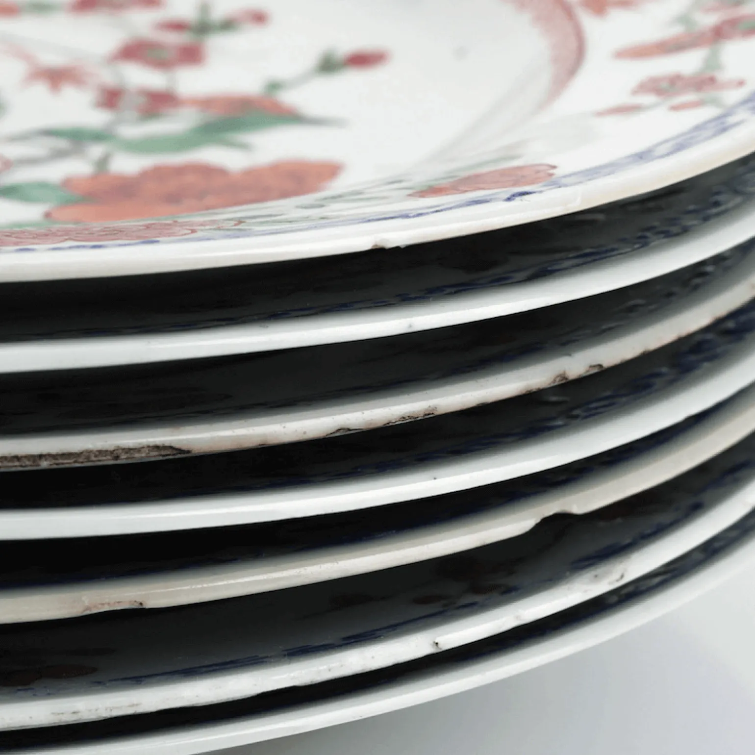chien_lung_antique_plates_1.webp Chien Lung Antique Plates - Set of 7