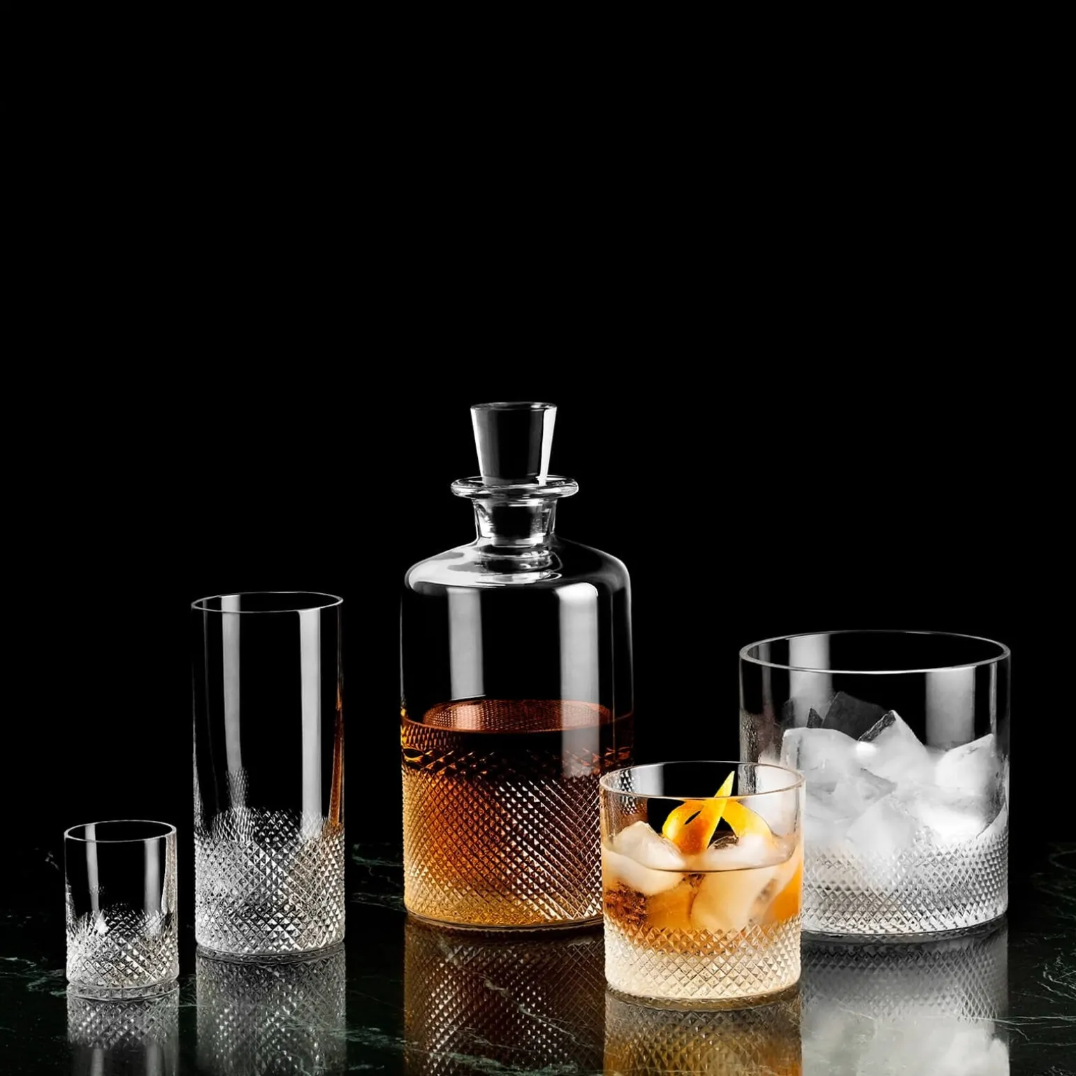 diamond_decanter_2.webp Diamond Decanter