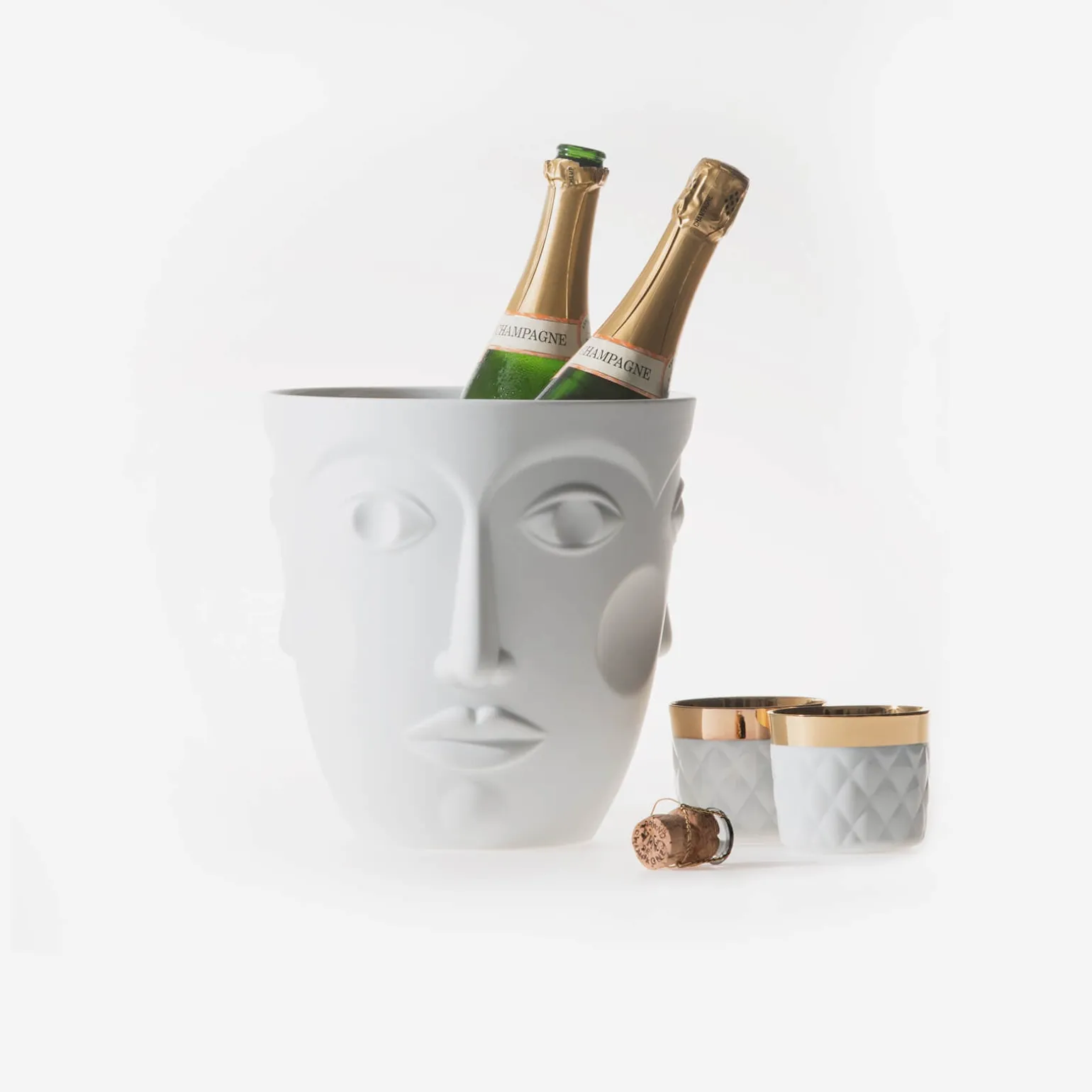 faces_satin_white_champag_2.webp Faces Satin White Champagne Bucket