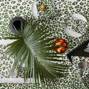 Iconic Leopard Tablecloth Green