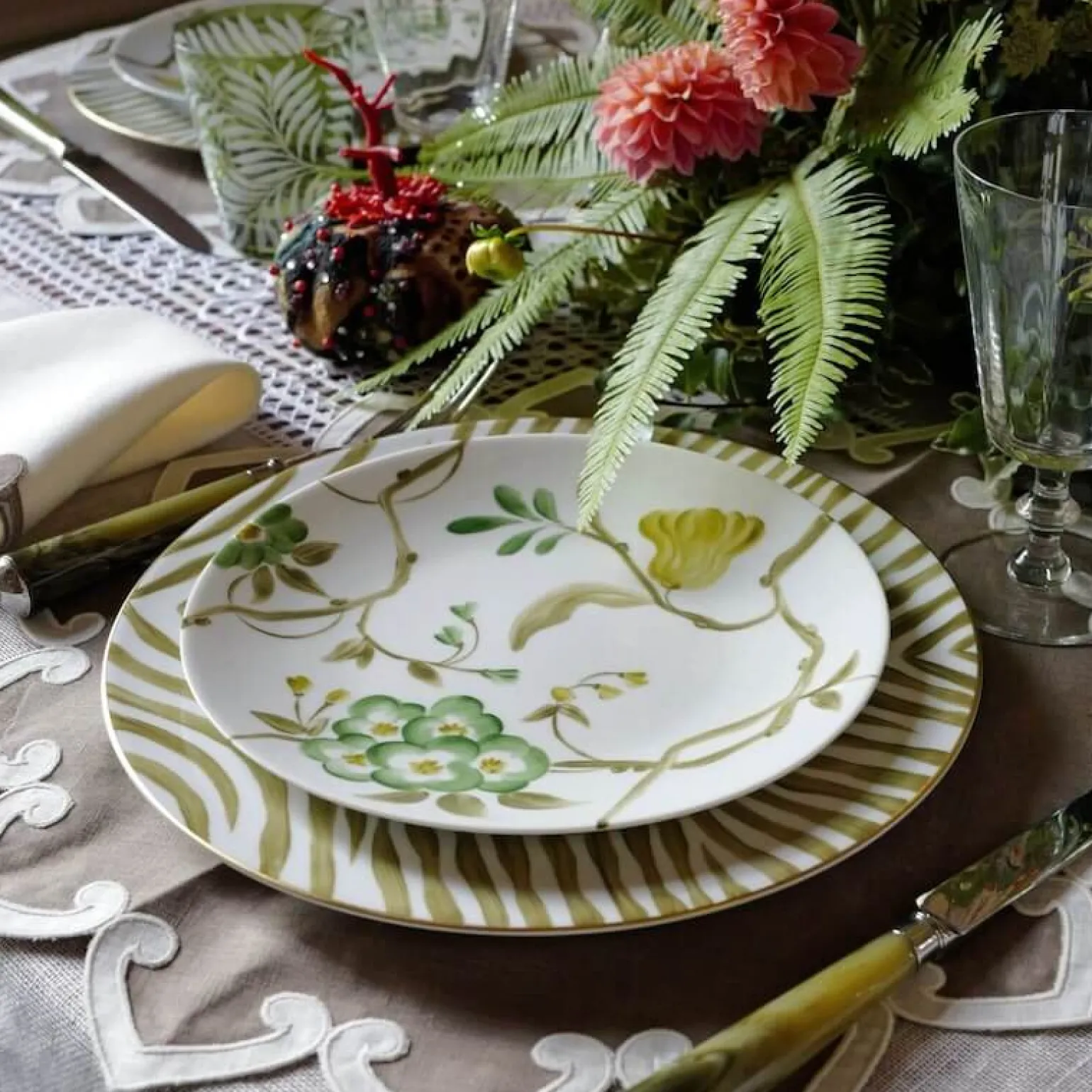 madeira_placemat__set_of__1.webp Madeira Placemat - Set of 4