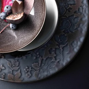 Moonshadow Black Charger Plate