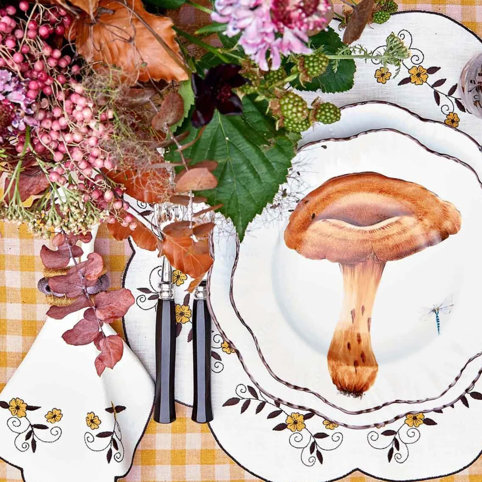 mustard_flower_napkins__s_1.webp Mustard Flower Napkins - Set of 4