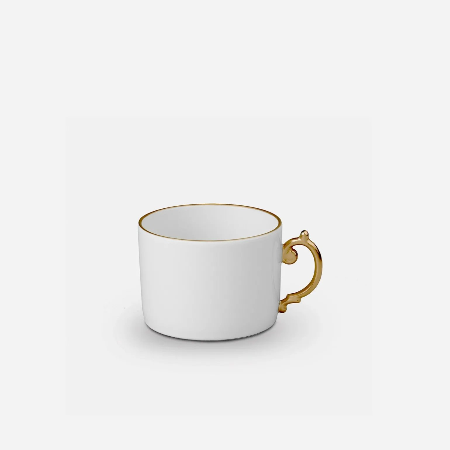 perle_gold_tea_cup__sauce_3.webp Perlée Gold Tea Cup & Saucer - Set of 2