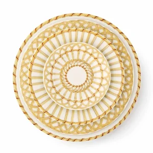 Vannerie Cottage Bread Plate