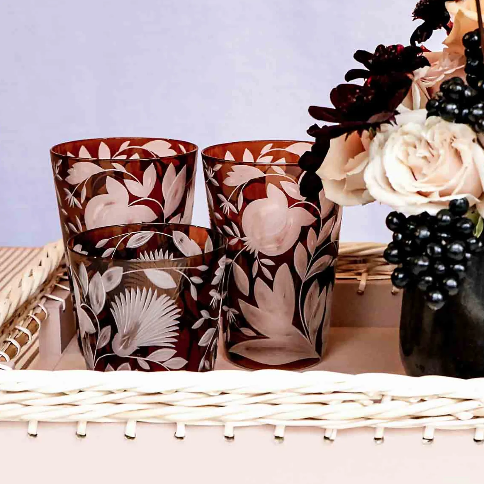 verdure_medium_tumbler_wa_4.webp Verdure Medium Tumbler Walnut - Set of 2
