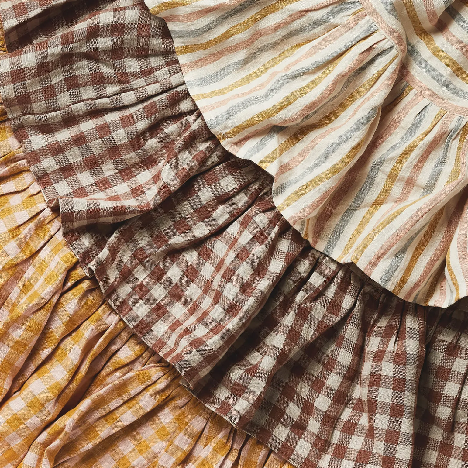 wes_gingham_frill_tablecl_4.webp Wes Gingham Frill Tablecloth Mustard